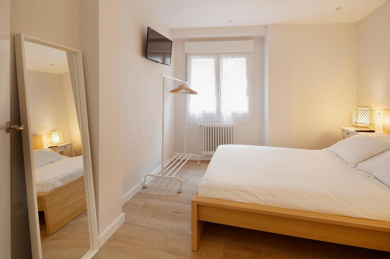 Apartamento Centro-El Carmen Gijón Exterior foto