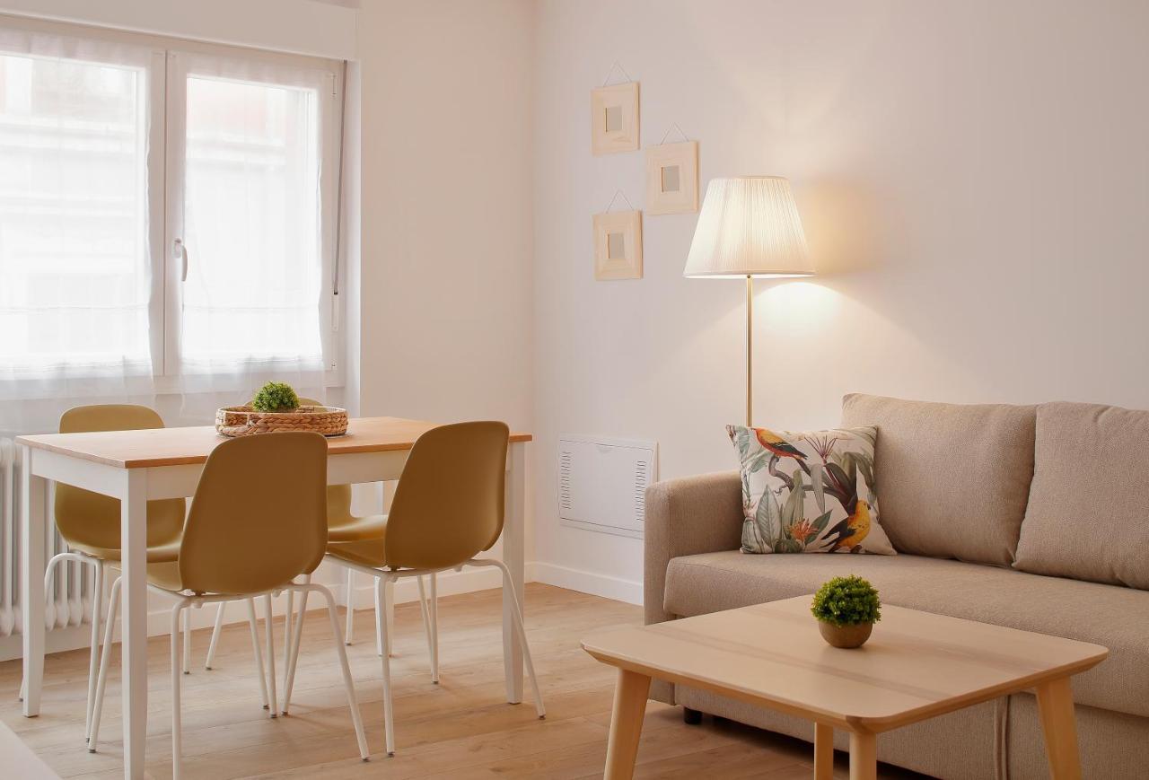 Apartamento Centro-El Carmen Gijón Exterior foto